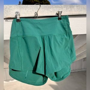 Lululemon Speed up shorts size 4 Tall